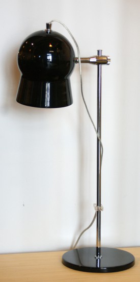 bureaulamp met zwart glazen kap