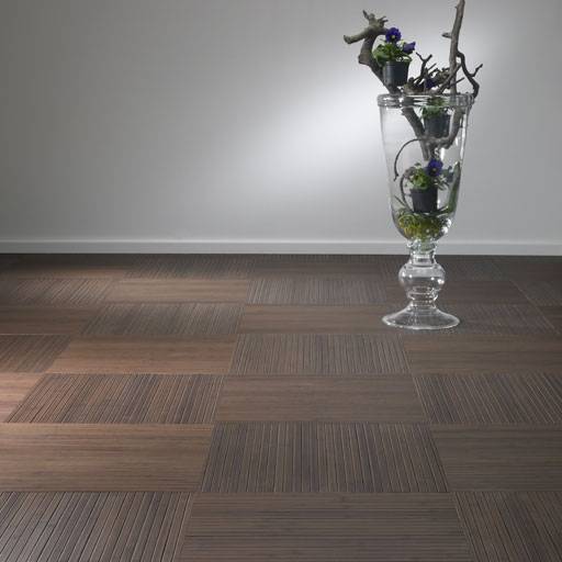 Unibamboo, caramel colonial gelakt, vierkante tegels.